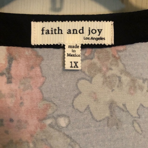 Faith and Joy Black Floral Print Top 1X. - Picture 3 of 6